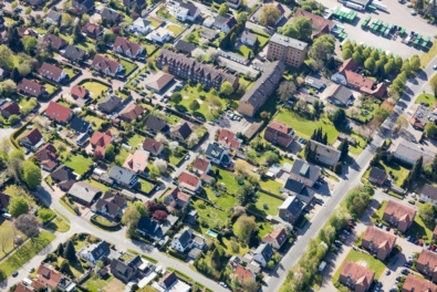 Luftaufnahme: Immobilien und Grundstücke