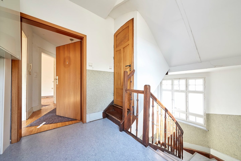 Dachgeschoss-Wohnung Böblingerstraße: Bild 6