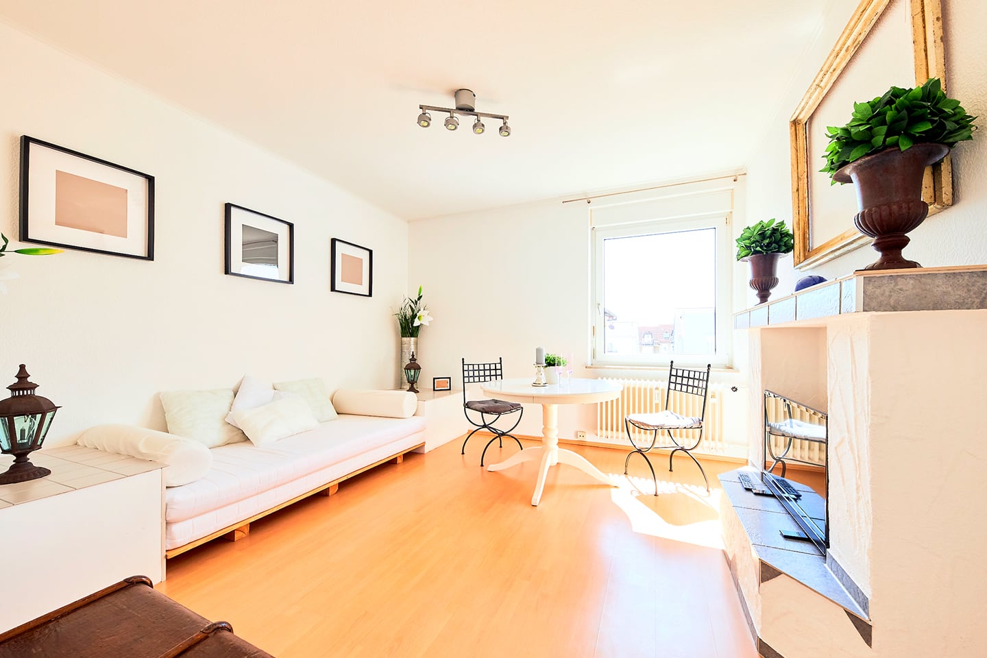 Wohnung Lerchenstraße 2. OG links: Wohnzimmer