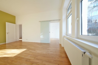 Altbauwohnung Augustenstraße: Wohnzimmer