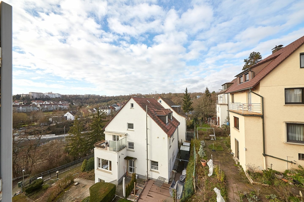 Mehrfamilienhaus Dornbuschweg: Weitblick zum Killesberg