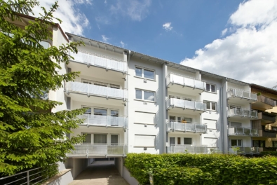 Mehrfamilienhaus Weilimdorf: renovierte Fassade