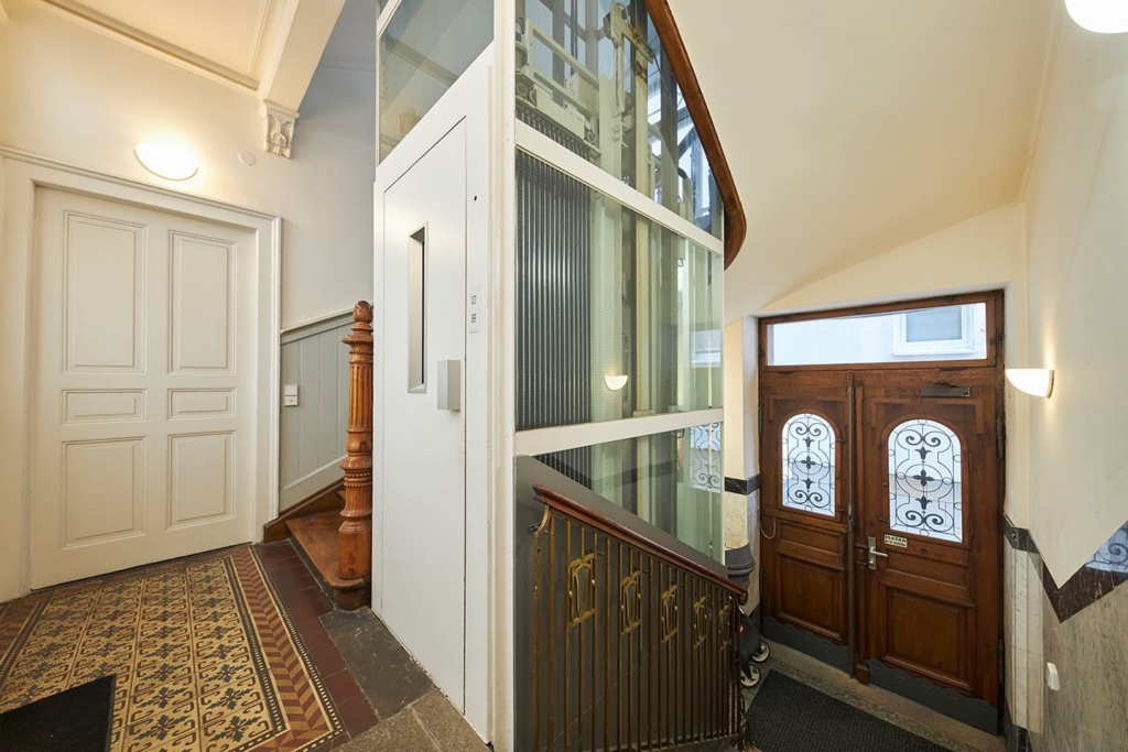 Immobilie Heusteigstraße 37: Impressionen Mehrfamilienhaus