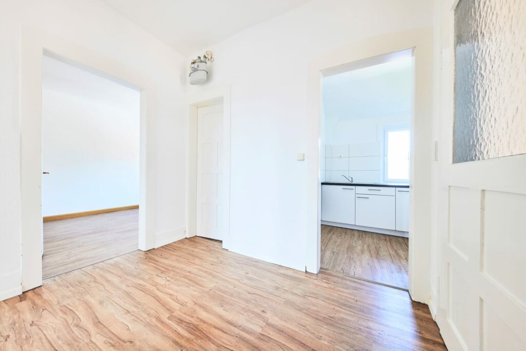 Eigentumswohnung (Dachgeschoss) Raichbergstraße 11: Bild 2