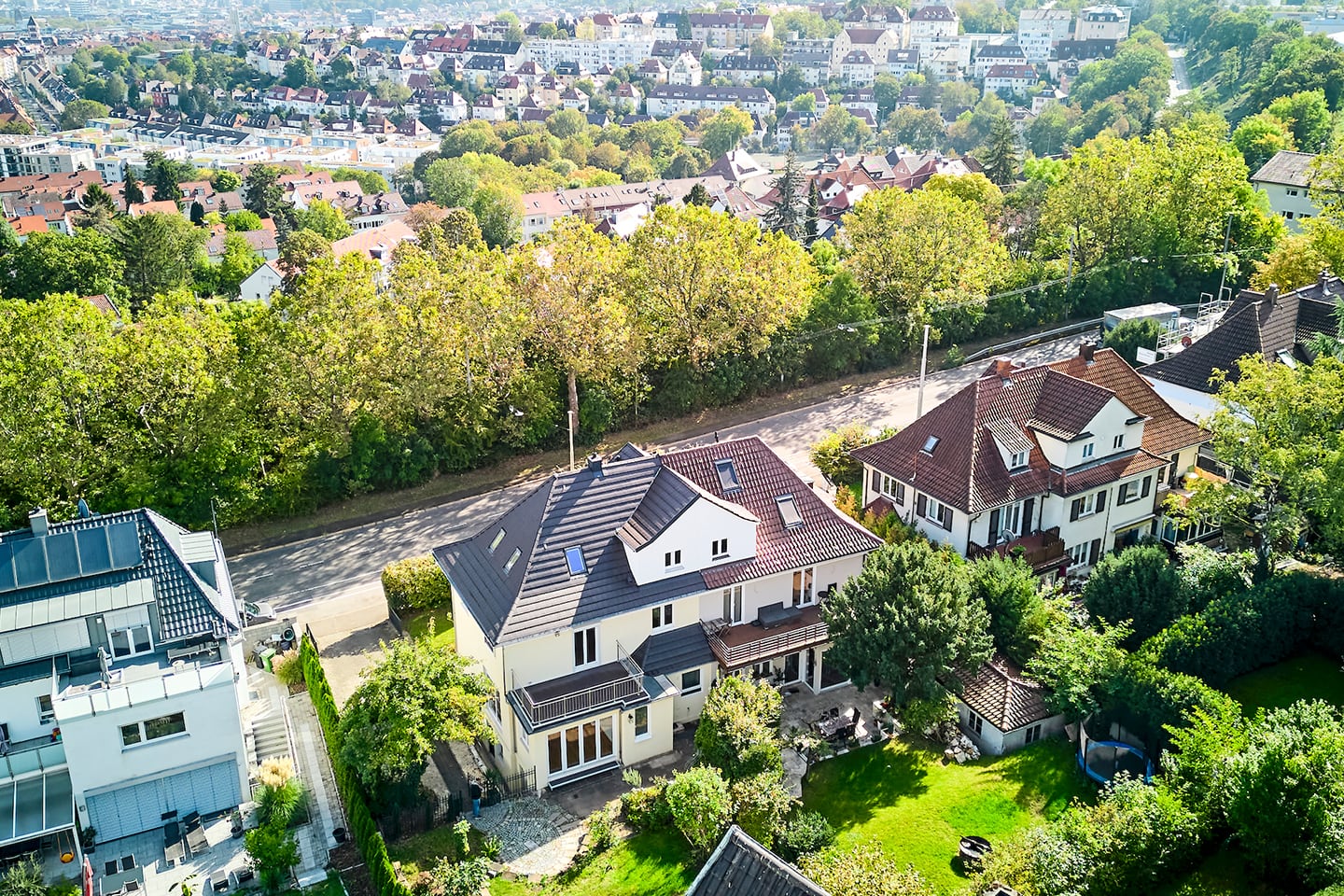 Immobilie DHH, Botnanger Straße 58: Bild 1