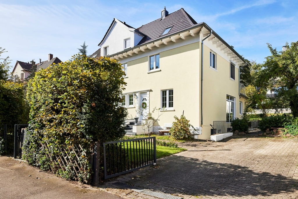 Immobilie DHH, Botnanger Straße 58: Bild 2
