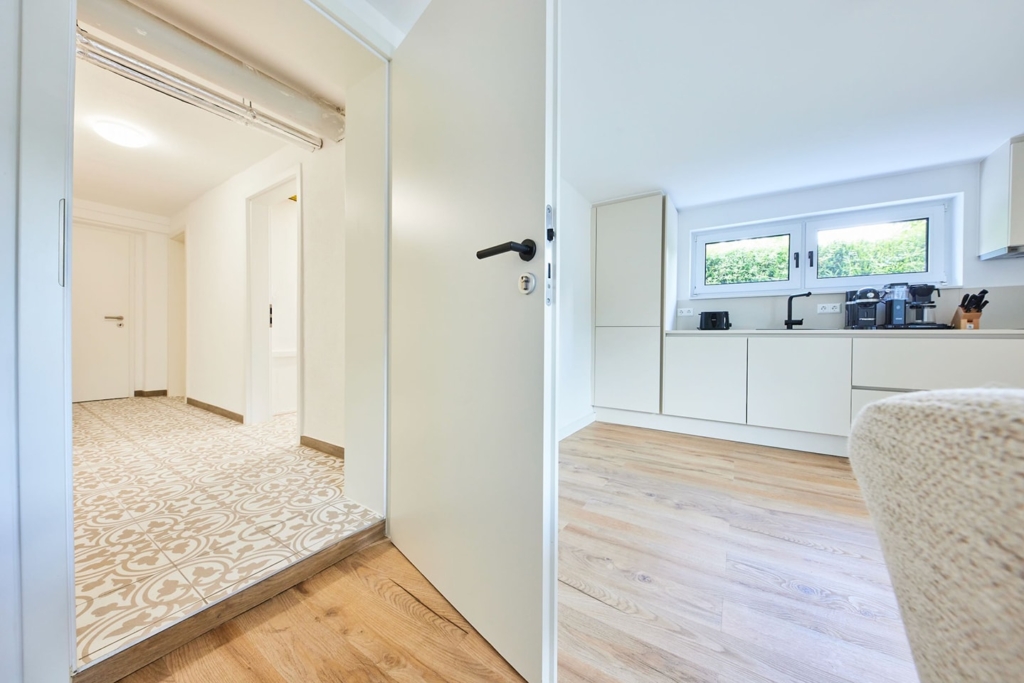 Behringstraße: Sanierung und Innenausbau im Gartengeschoss