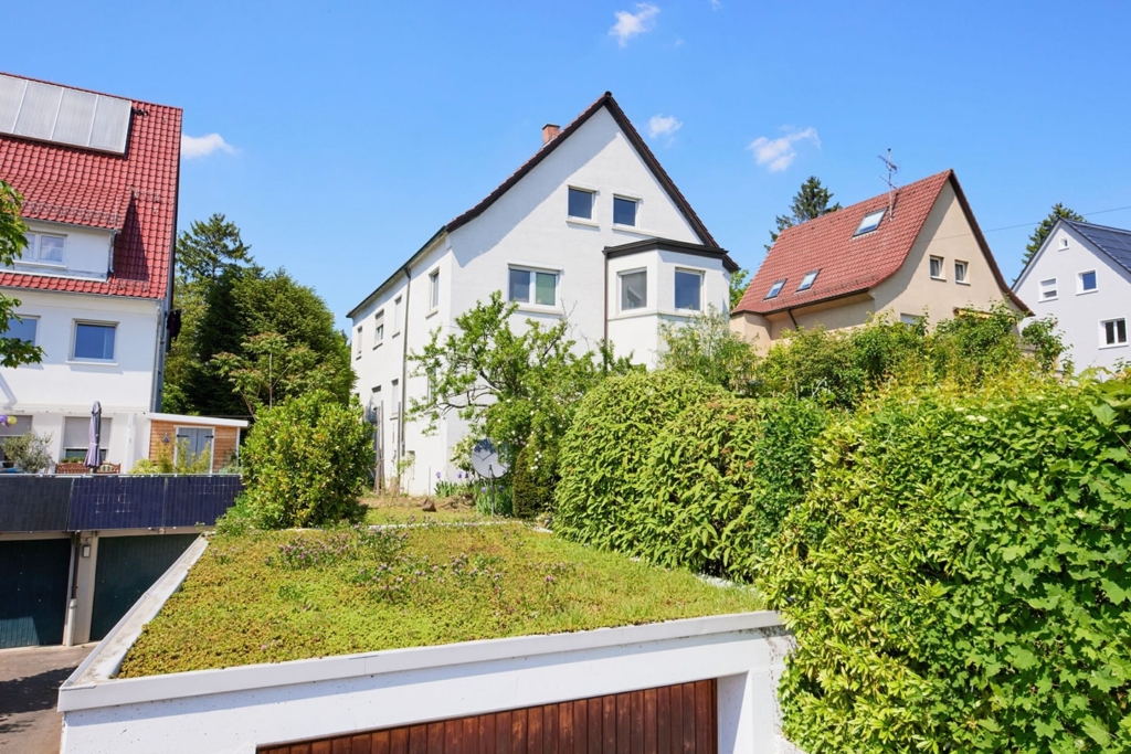 Impressionen Mehrfamilienhaus Locher Str. 5, Bad Cannstatt