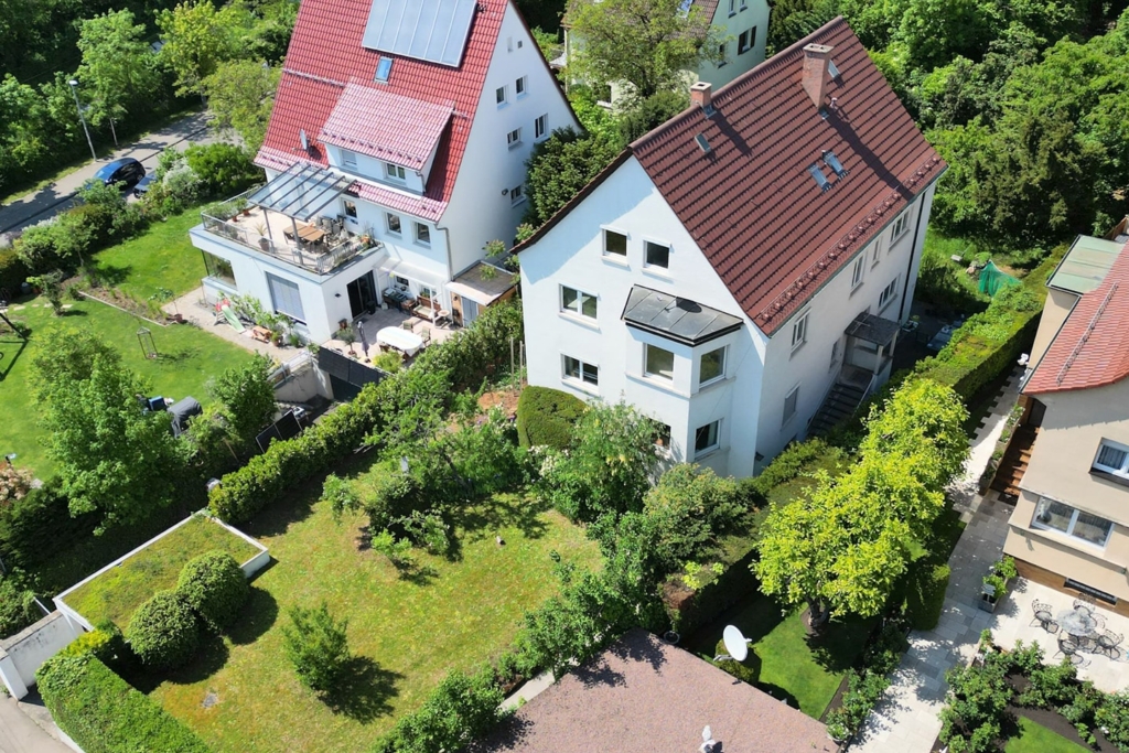 Impressionen Mehrfamilienhaus Locher Str. 5, Bad Cannstatt