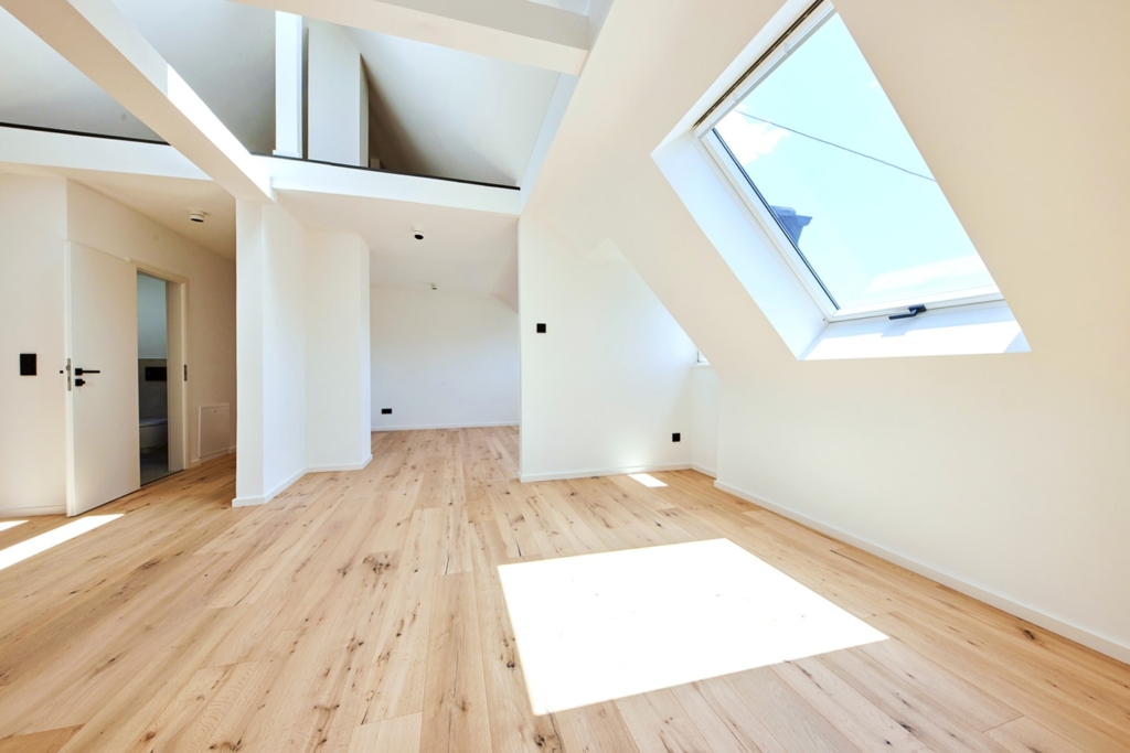 Impressionen Innenausbau Dachgeschoss-Maisonette
